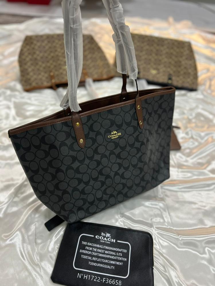 COACH City Tote Bag In Signature Canvas