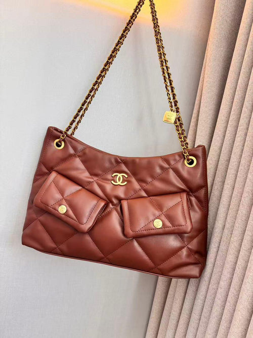 Chanel Shopping Bag in Shiny Lambskin 36 cm