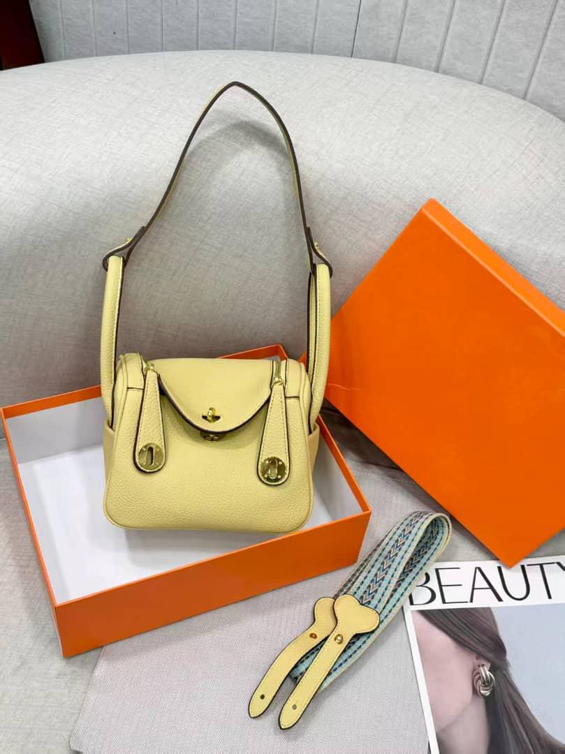 Hermès Mini Lindy bag 20 cm
