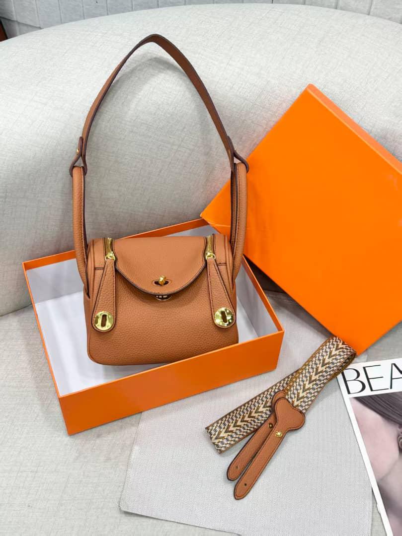 Hermès Mini Lindy bag 20 cm