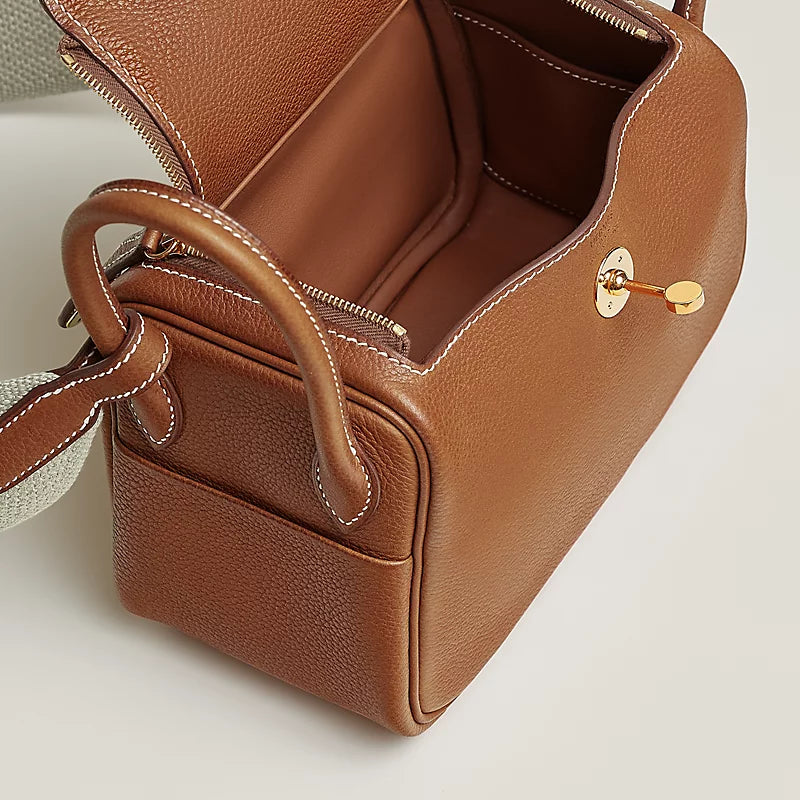 Hermès Mini Lindy bag 20 cm
